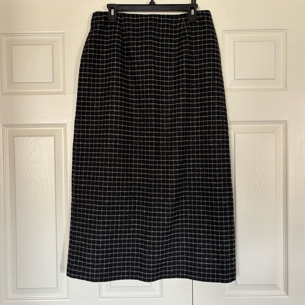 Vintage 1990s Nine & Company Black/White checked Long Modest Skirt Size 12